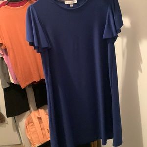 Gorgeous, royal blue dress, very flattering, and perfect for weddings